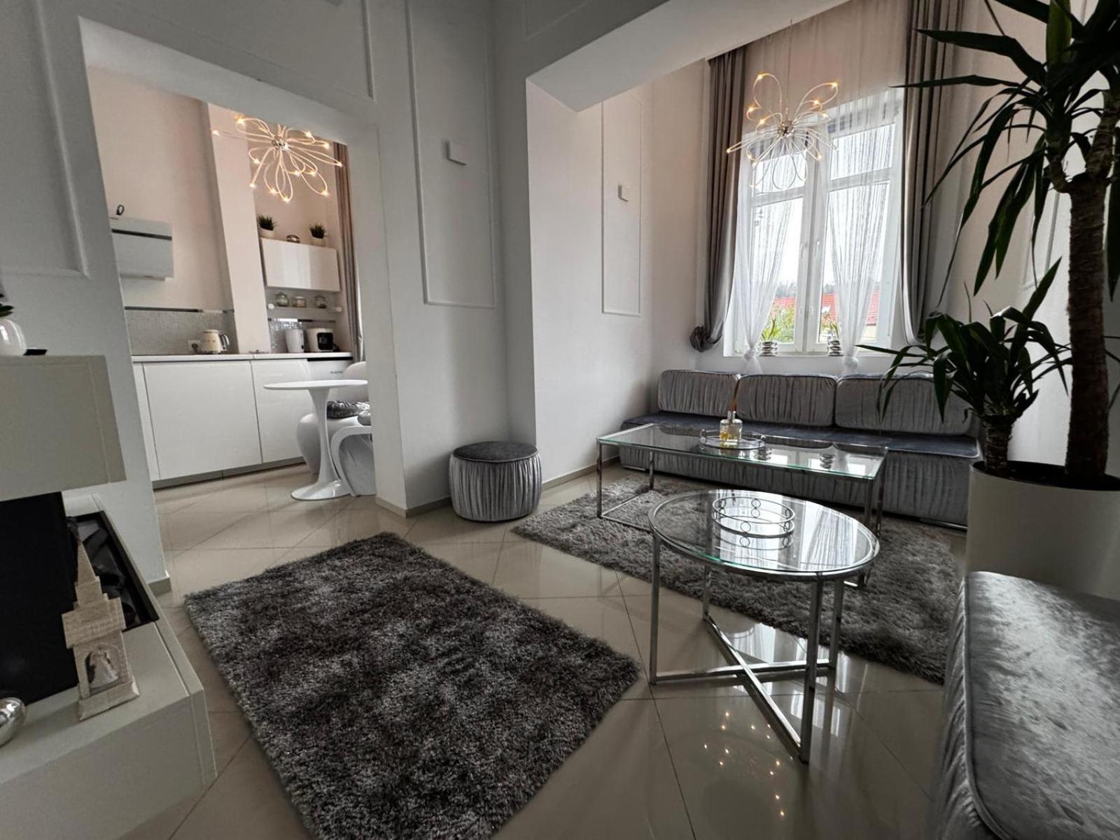 Salt Inn Apartments No 2 - Jacuzzi Wieliczka Exterior photo